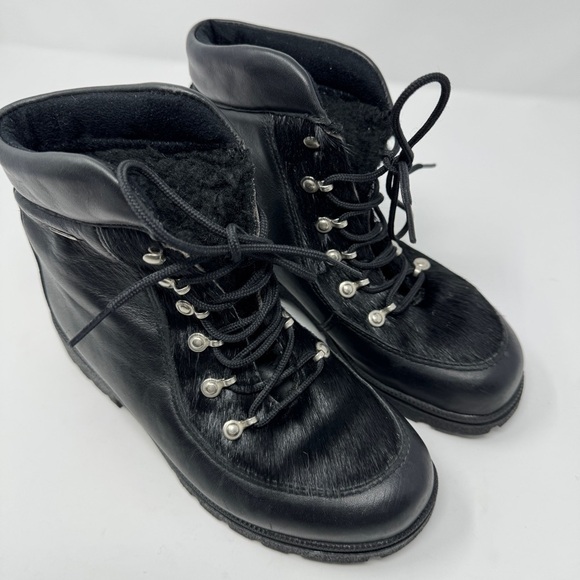 Sorel Black Fur Lace Up Boots - Picture 3 of 9